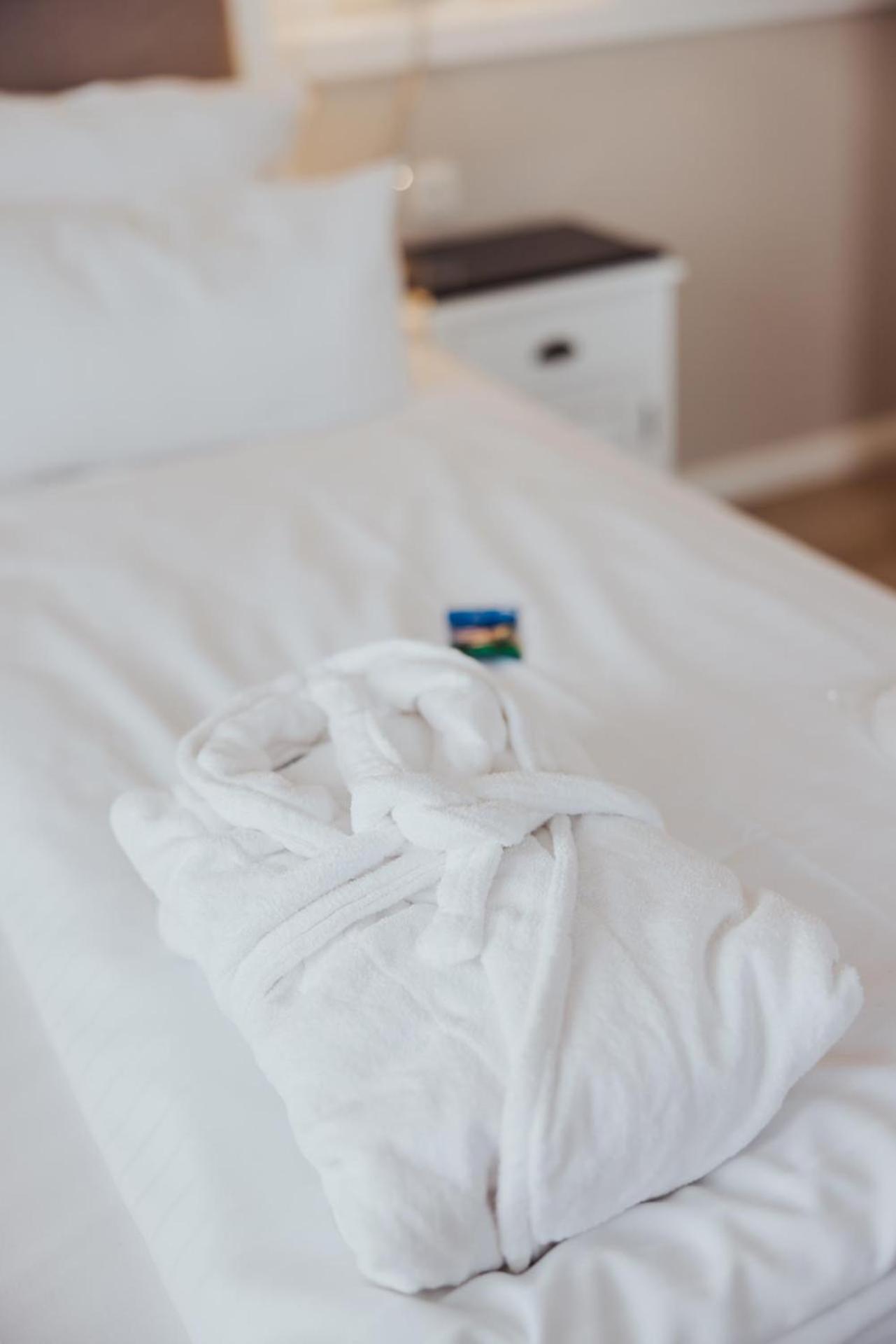 Hotel IV Jahreszeiten Strandperle Kuhlungsborn Bagian luar foto
