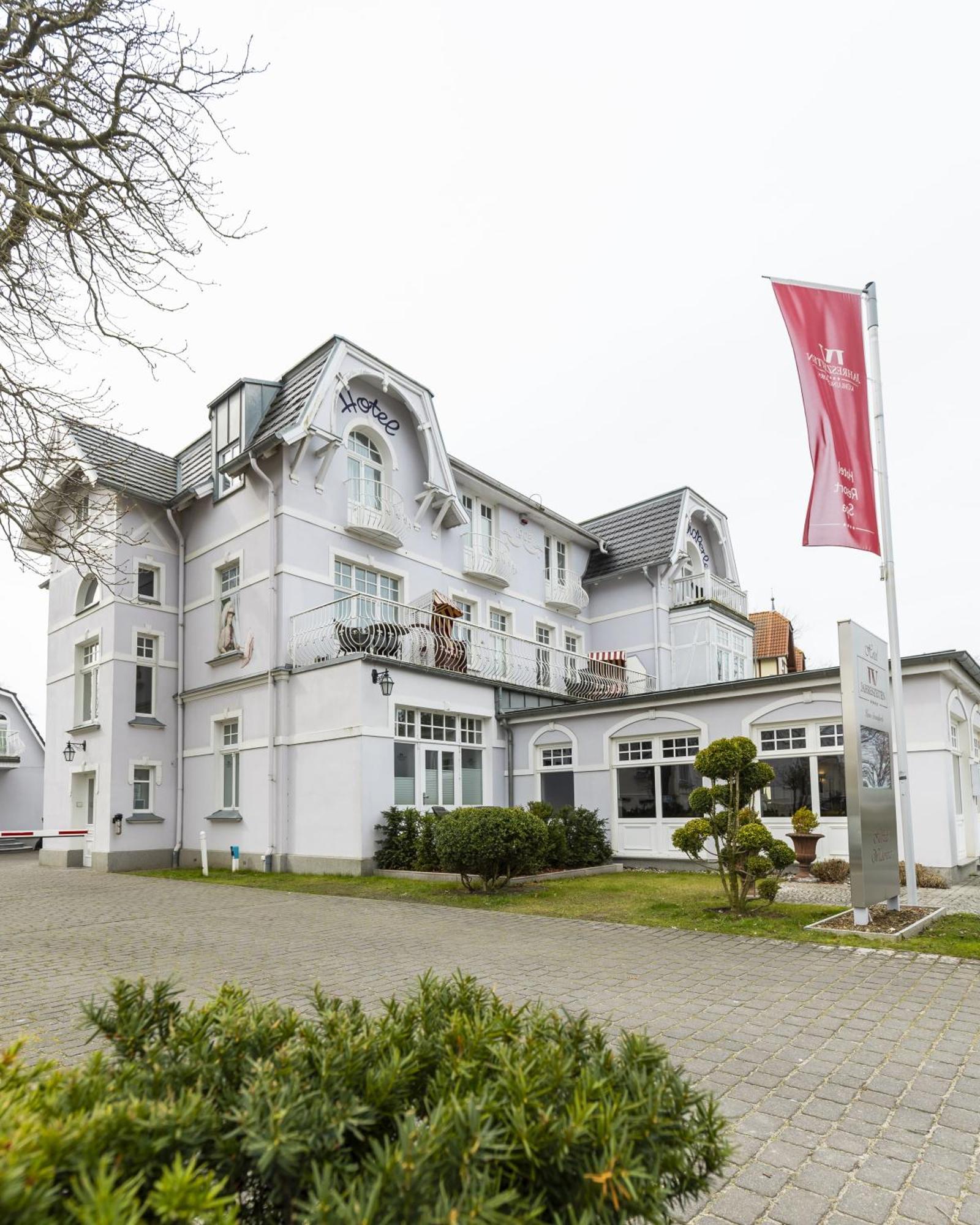 Hotel IV Jahreszeiten Strandperle Kuhlungsborn Bagian luar foto